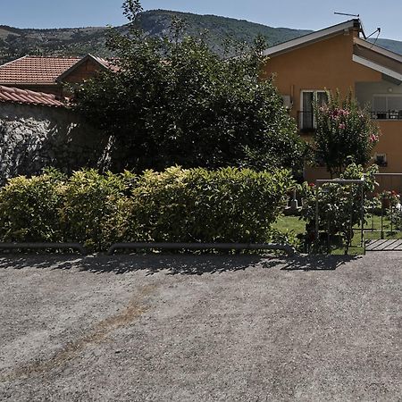 Hotel Pansion Rose Mostar Exterior foto