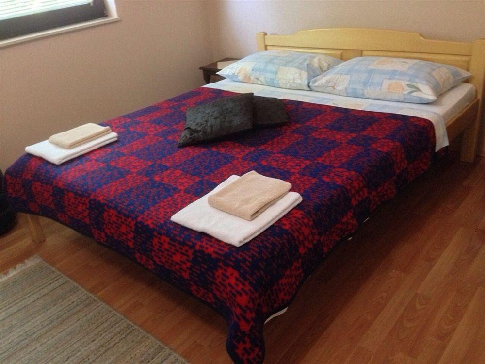 Hotel Pansion Rose Mostar Exterior foto